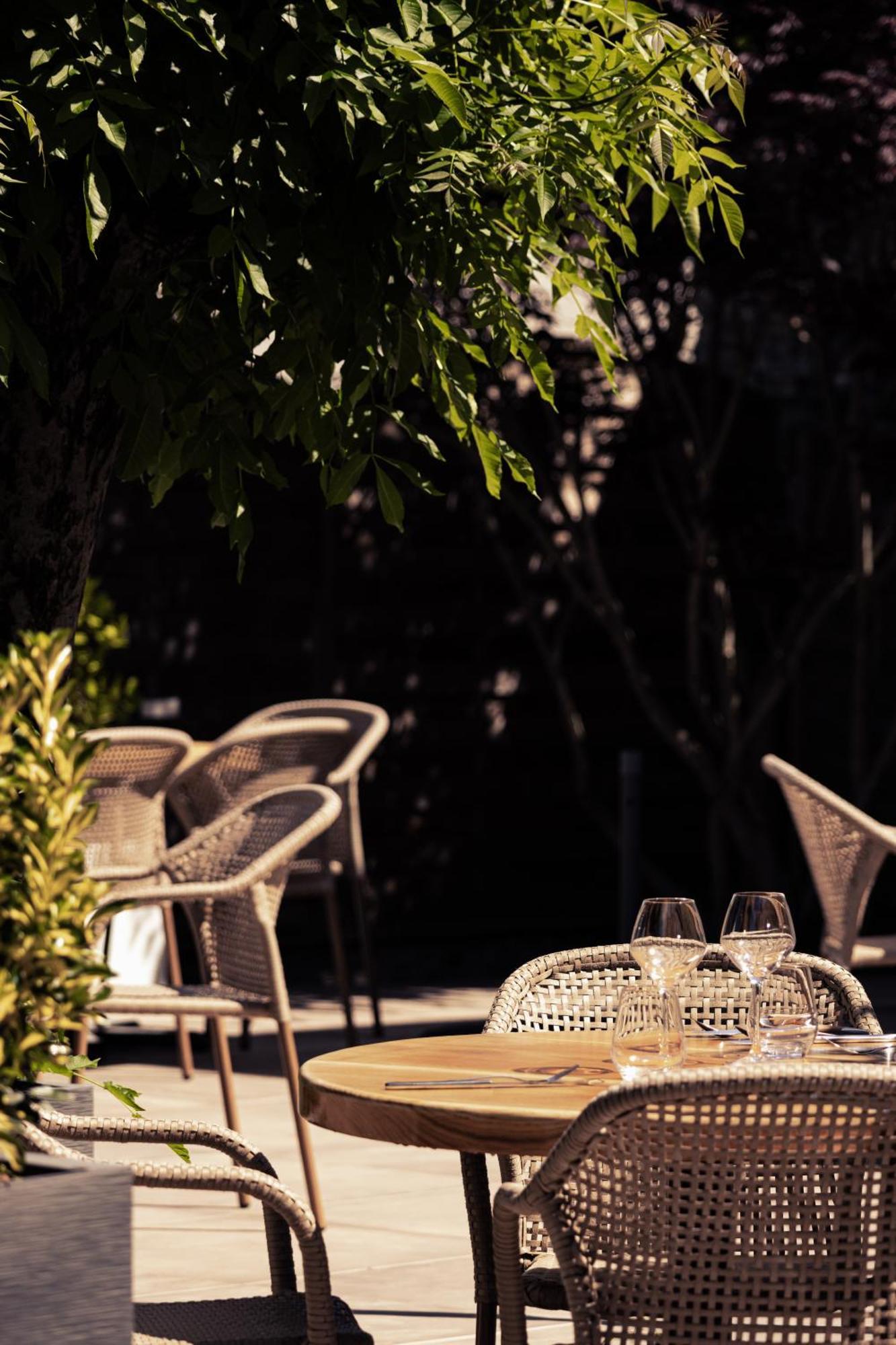 Le Clos Du 5 - Appart Hotel Bagneres Exterior photo