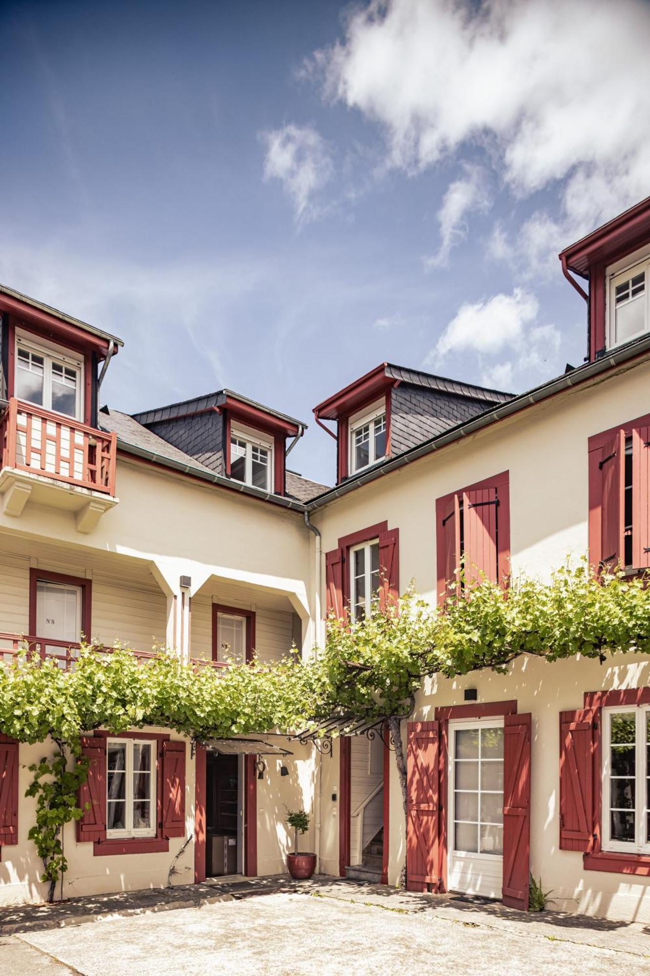 Le Clos Du 5 - Appart Hotel Bagneres Exterior photo